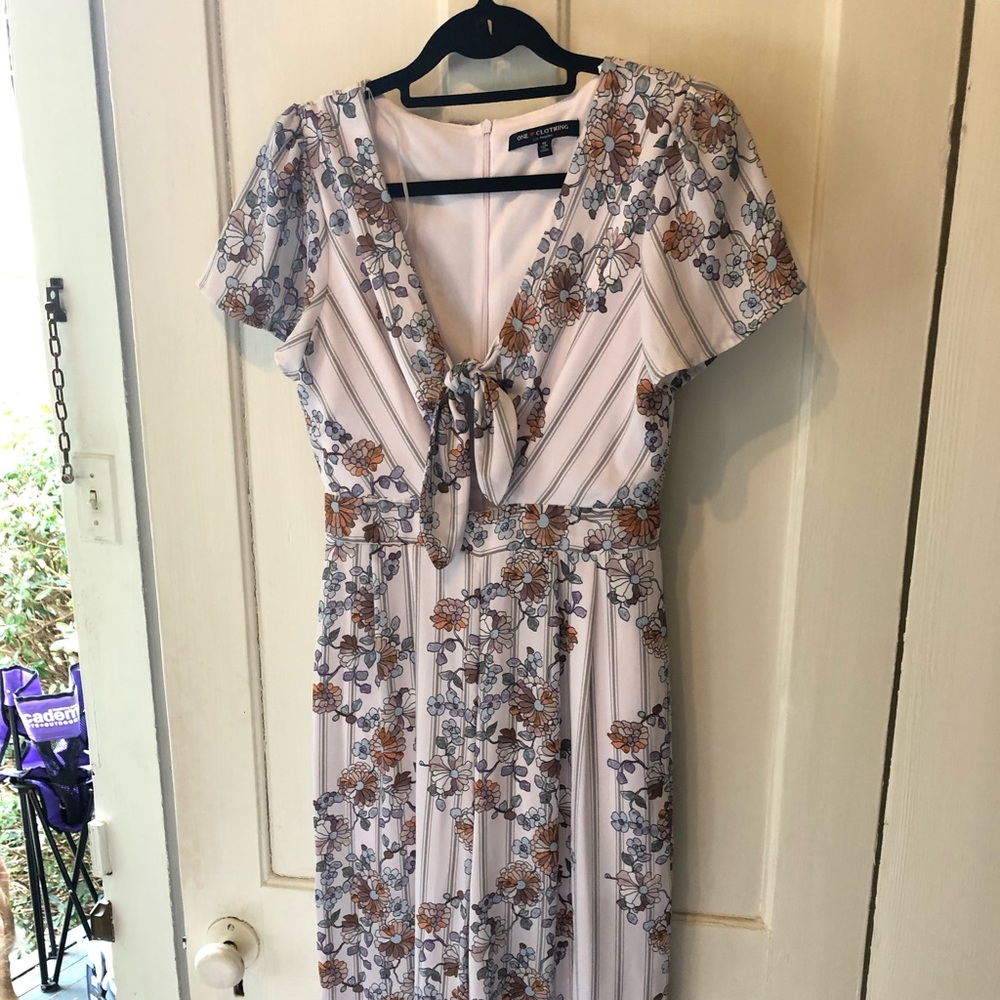 Cute Pattern Romper - image 1